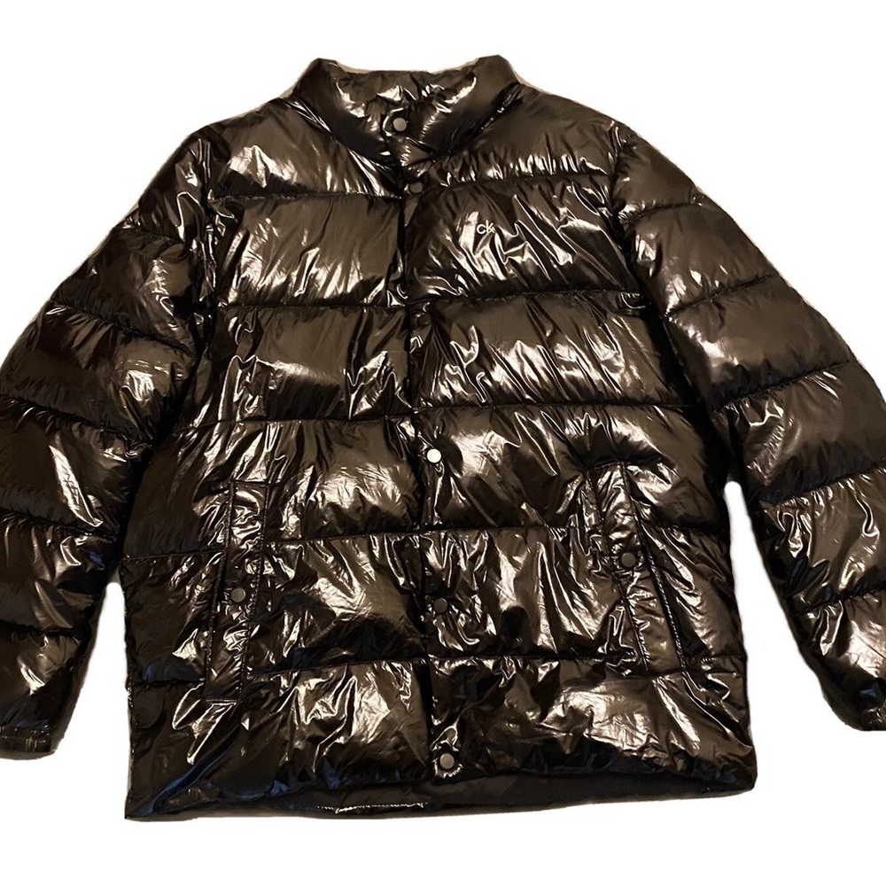 Calvin Klein men’s Shiny Black Puffer Coat with zipper and - size medium - Picture 4 of 10